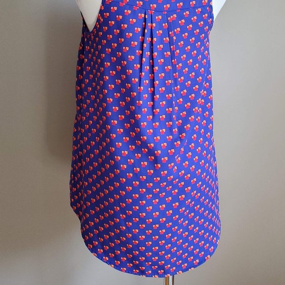 Pleione sleeveless top blue with geo pattern XS - Picture 5 of 8